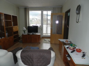 3-izbový byt s balkónom, širšie centrum, Rožňava